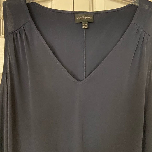 PLUS SIZE Lane Bryant Navy Sleeveless Blouse - Picture 2 of 2